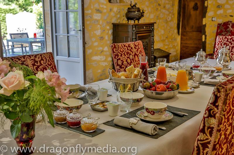 Bed and Breakfast Le Grand Cedre Lolme Exteriér fotografie