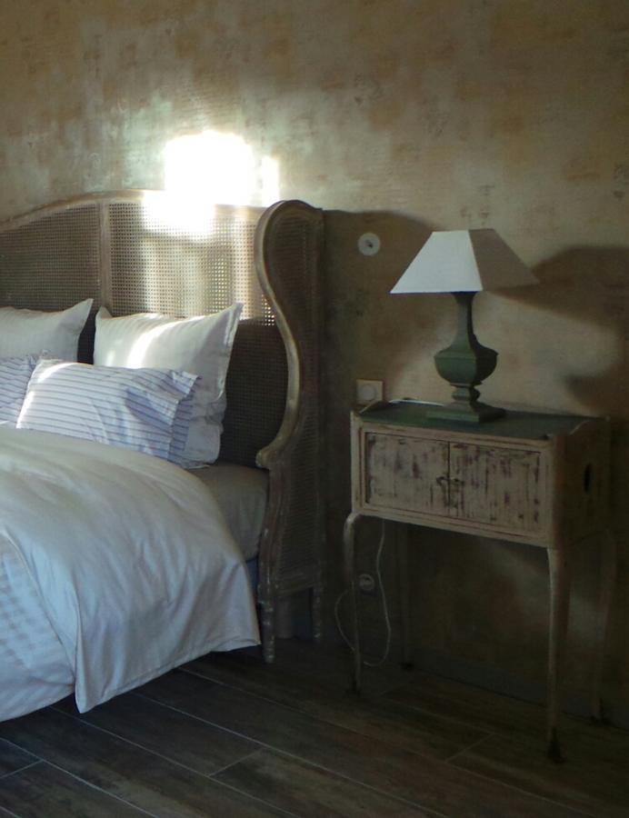 Bed and Breakfast Le Grand Cedre Lolme Exteriér fotografie